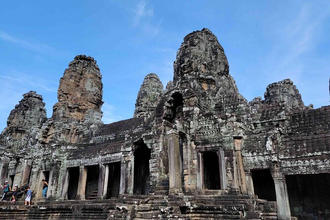 2-Day Phnom Penh to Siem Reap and Angkor Wat Temples - Day 2: Angkor Wat Sunrise and the Temple Trio of Ta Prohm, Angkor Thom, and Bayon