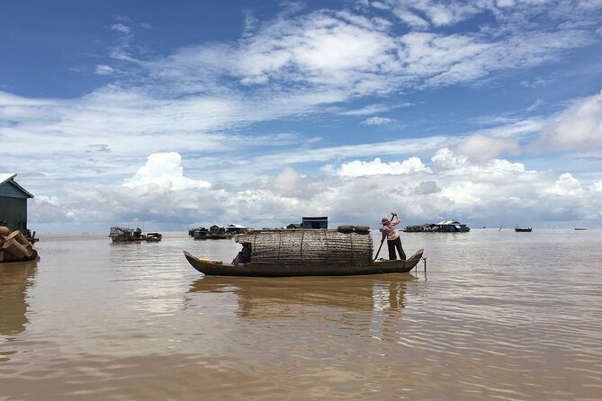 A day Trip Sightseeing Phnom Penh - Siem Reap - Private English Speaking Driver - Lunch and the Rhythm Between Stops
