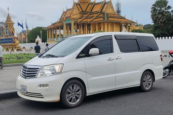 A Day Trip Transfer Sightseeing Phnom Penh Siem Reap - Kampong Kdei and Spean Preah Toses: walking in the Angkor-era timeline