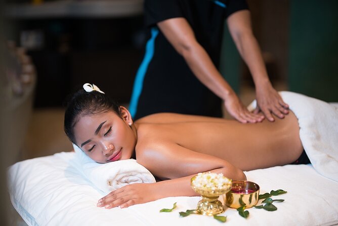 Aroma Therapy Massage, Relaxation therapeutic aromatherapy oil massages. - The aromatherapy massage: essential oils and how to think about the effect