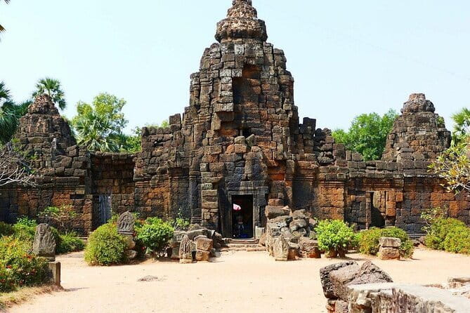 Chiso temple, Neang khmao, and Taprum temple historical site Tour - Pickup, comfort, and why a small group is worth it