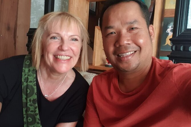 Evening Cambodian Food Tour - Who should book this Phnom Penh evening food tour