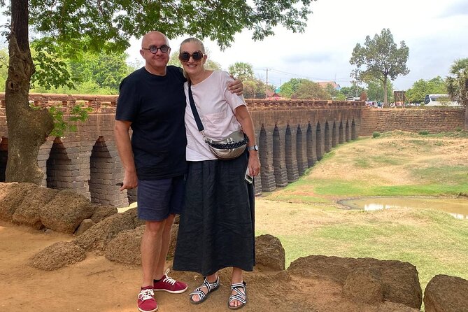 Exploring Siem Reap: Scenic Journey from Phnom Penh or Vice Versa - Who Should Book This One-Way Cultural Transfer