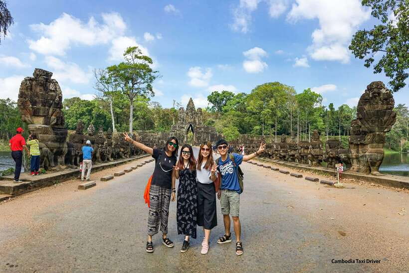 From Phnom Penh: Angkor Wat, Bayon, and Ta Prohm Day Trip - Angkor Wat: the 12th-century Hindu origin you’ll actually notice