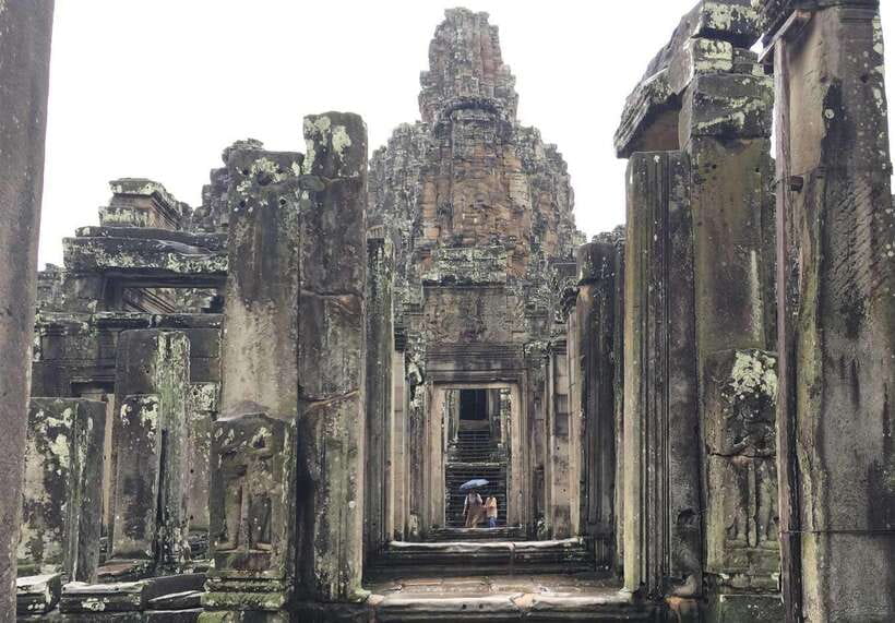 From Phnom Penh: Angkor Wat, Bayon, and Ta Prohm Day Trip - The long drive each way: turn it into part of the experience