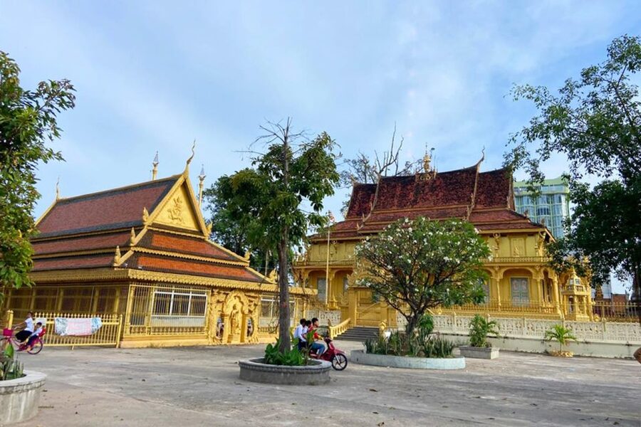 From Phnom Penh: Half-Day Silk Island Tour with Guide - Who this tour suits best in Phnom Penh