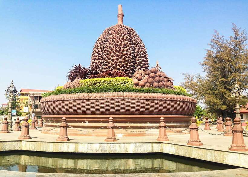 From Phnom Penh: Kampot and Kep Day Trip with English Guide - La Plantation: Pepper and Shopping Time