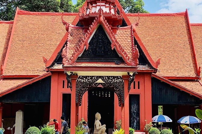 Full-Day Phnom Penh Tuk Tuk City Tours - Royal Palace and Silver Pagoda: Where Cambodian Power Looks Like Art
