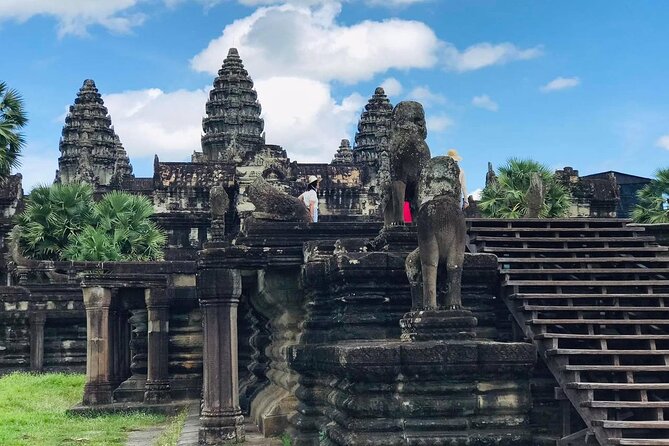 Full Day Tour Phnom Penh to Siem Reap Taxi, Angkor Visit & Return - Should you book this Phnom Penh to Siem Reap Angkor day trip?