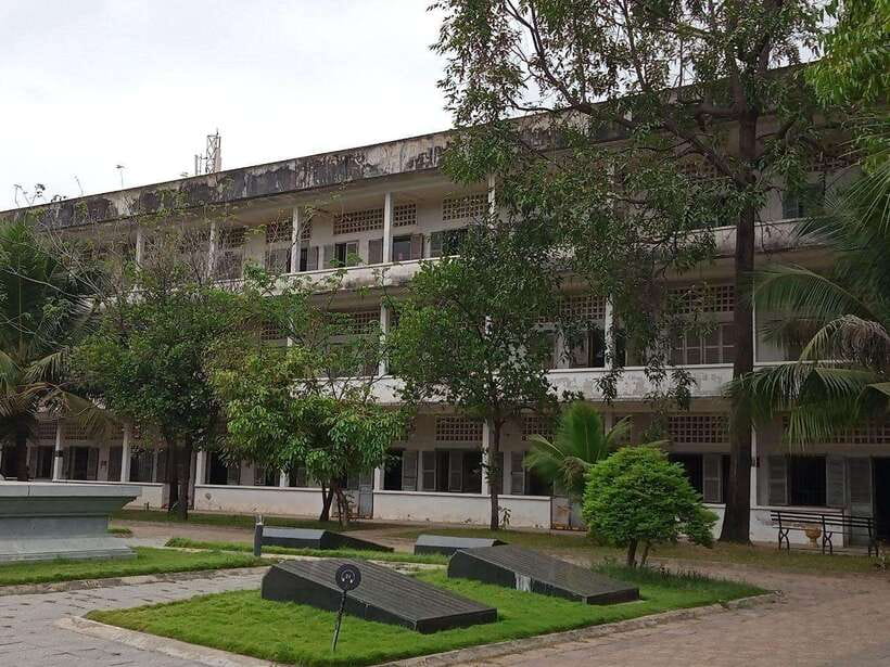 Half Day To Killing Field & S21 Genocidal Museum - Tuol Sleng S21: what you’ll see inside Cambodia’s interrogation center