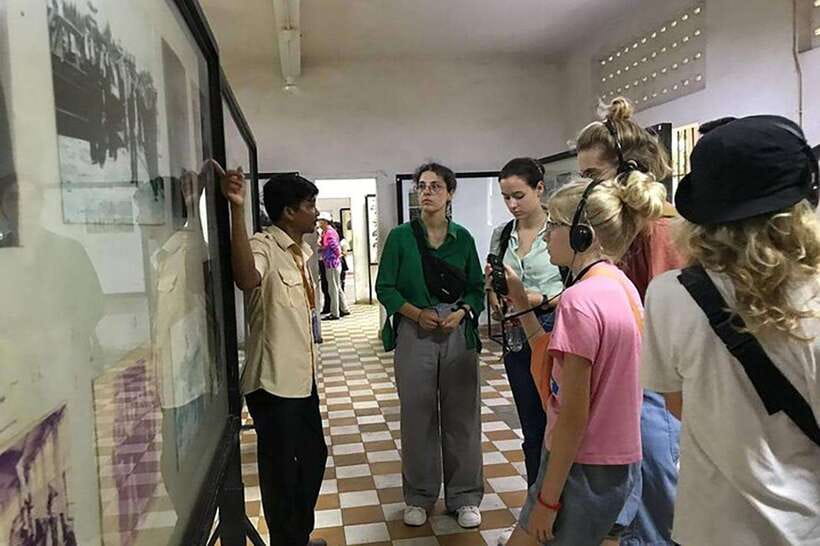 Half day tour in Phnom Penh - A somber half-day you can do without feeling lost