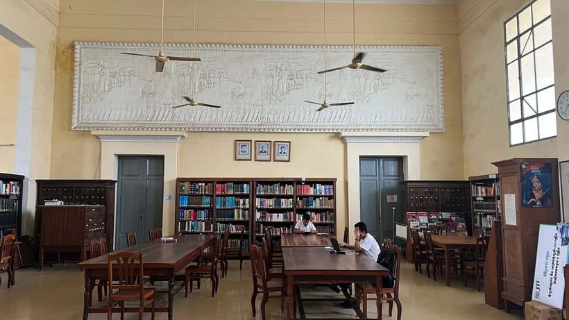 Heritage tour of Phnom Penh in electric bus - Who should book this tour