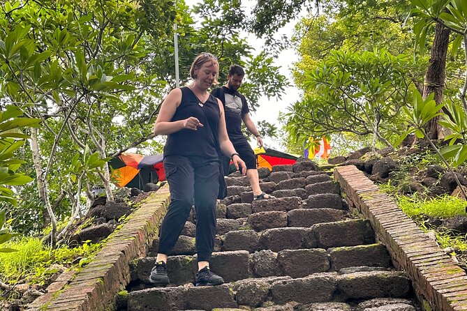 Oudong Mountain History and Pagoda Tour - Morning drive: Russey Keo fish port to Kampong Luong