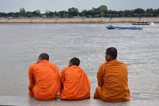 Phnom Pehn City Must See Highlight Guided Tour - Price and value: what $55 covers, and the realistic add-ons