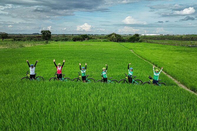 Phnom Penh Bike & Boat Sunset Tour / E-Bike Available - How the Bike & Boat route changes the feel of Phnom Penh