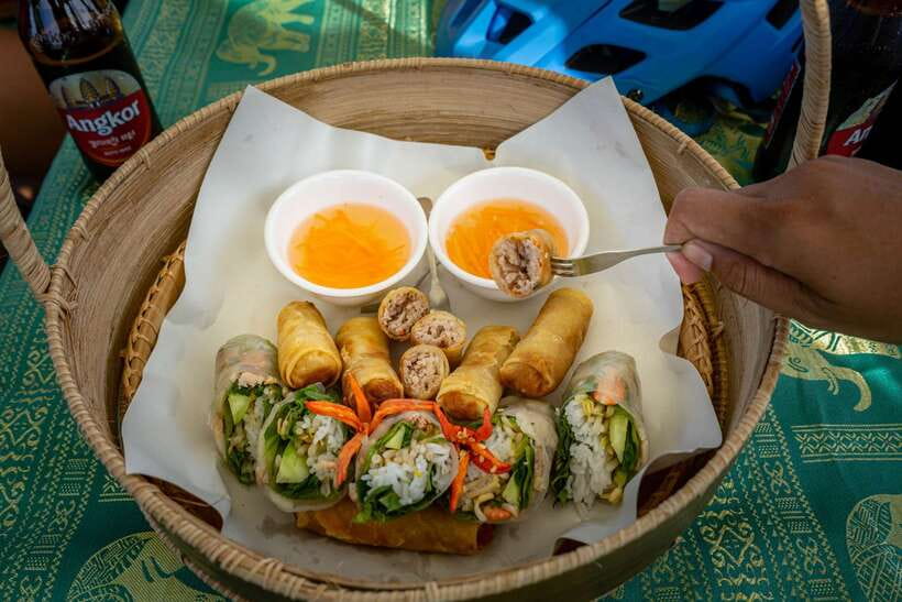 Phnom Penh: Bike & Boat Tour / E-Bike Available - Key things you’ll notice on this tour