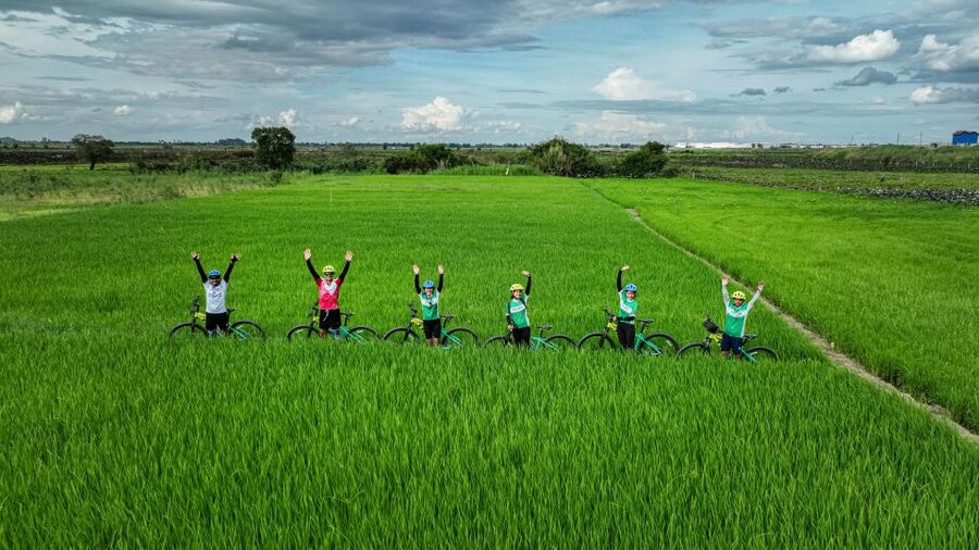 Phnom Penh: Bike & Boat Tour / E-Bike Available - Traditional village time: meeting daily life, not just passing through