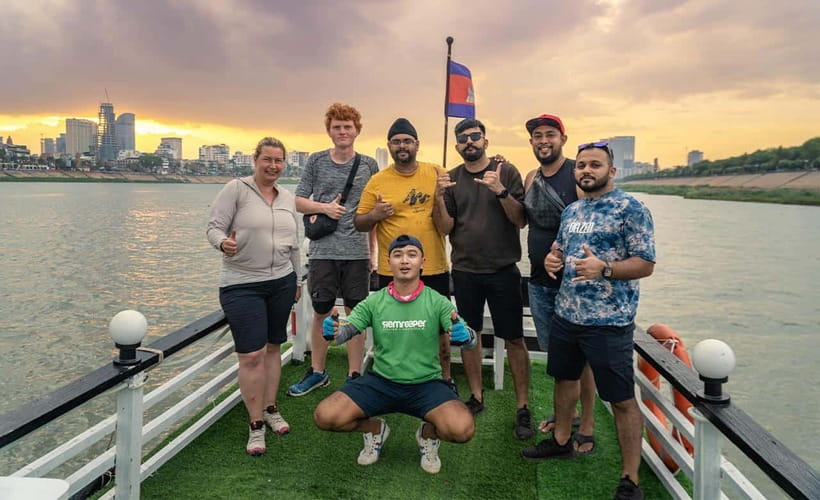 Phnom Penh: Bike & Boat Tour / E-Bike Available - The timing: afternoon vs sunset departures and your return to town