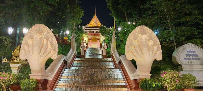 Phnom Penh: City Sights Evening or Half day Tour by Tuk Tuk - Evening glow or half-day power tour: which option fits your Phnom Penh?