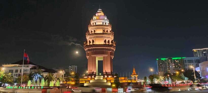 Phnom Penh: City Sights Evening or Half day Tour by Tuk Tuk - Price and value: what $17 covers (and what to budget for)