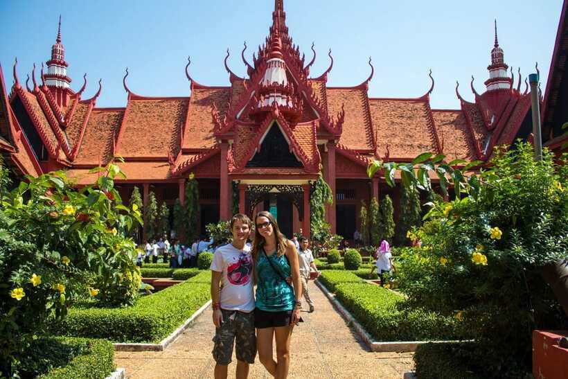 Phnom Penh City Tour + Mekong River Boat Trip - Tonle Sap to the Mekong: floating villages and working rivers