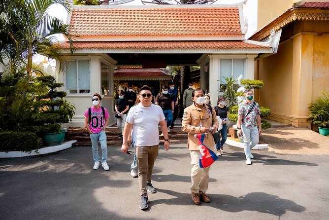 Phnom Penh Full Day Private Tour By Tuk Tuk or Taxi Car - Royal Palace and Silver Pagoda: More Than Pretty Architecture