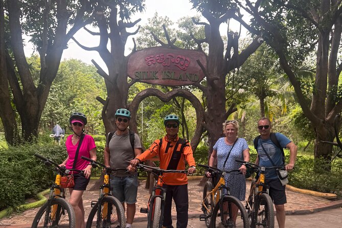 Phnom penh full day Tour - Royal Palace of Cambodia: history you can map in your head