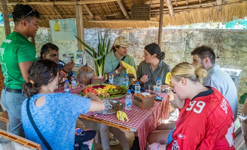Phnom Penh Haft Day Tour to Silk Island by Tuk Tuk - Snacks and water: small comfort, big difference