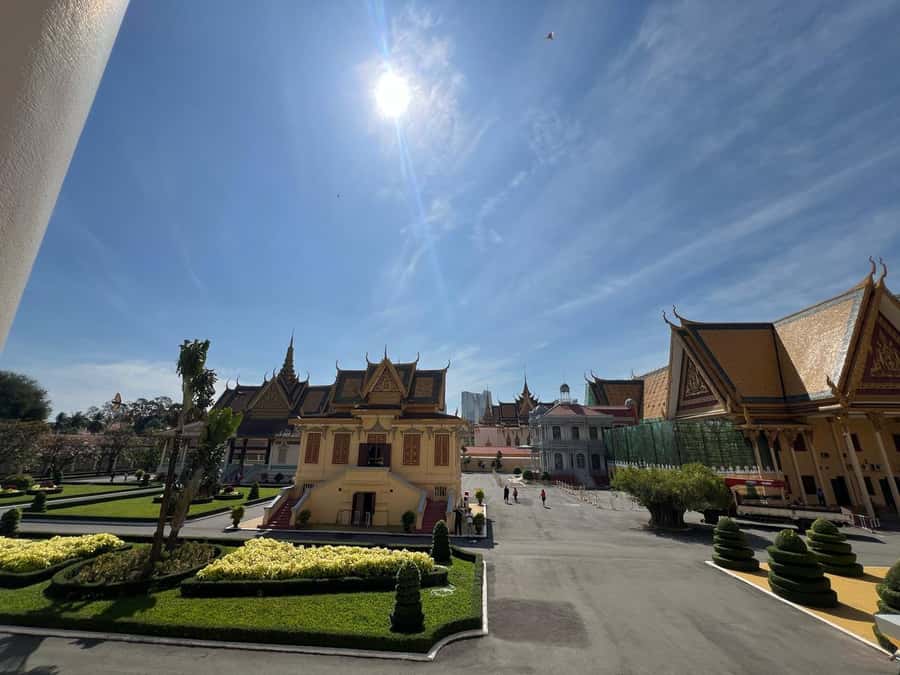 Phnom Penh: Hidden Gems Walking Tour with Local Guide - Price and value: $15 for a guided walk with real extras