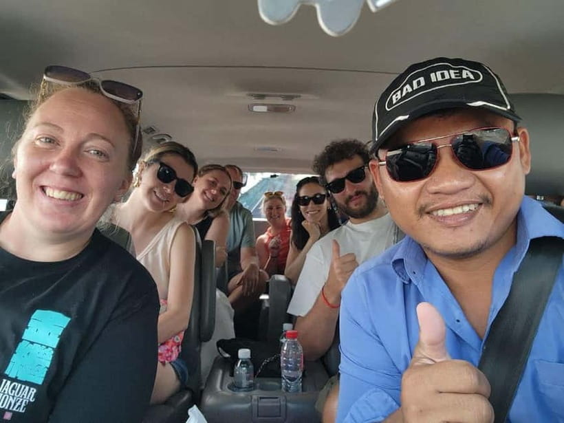 Phnom Penh: Highlights Tour Including S21 and Killing Fields - The monuments walk: Cambodia–Vietnam Friendship and Independence views