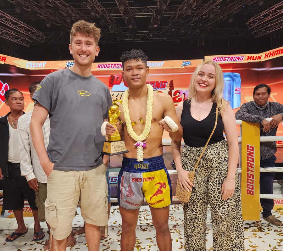 Phnom Penh:Kun Khmer Kickboxing Match at National TV Stadium - National TV Stadium ringside: what you gain by sitting close