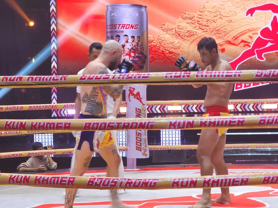 Phnom Penh:Kun Khmer Kickboxing Match at National TV Stadium - The evening flow: pickup, snacks, and getting there in time