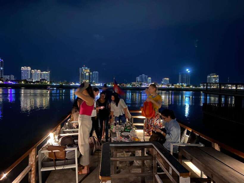 Phnom Penh: Mekong River Sunset Cruise with free flow drink - After the cruise: transport back to your hotel isn’t included