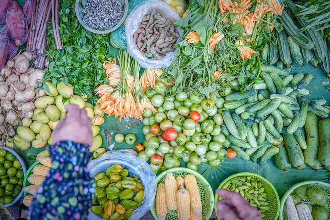 Phnom Penh Morning Market & Food Tour by Tuktuk - Includes All Food & Drinks! - Key points you’ll care about