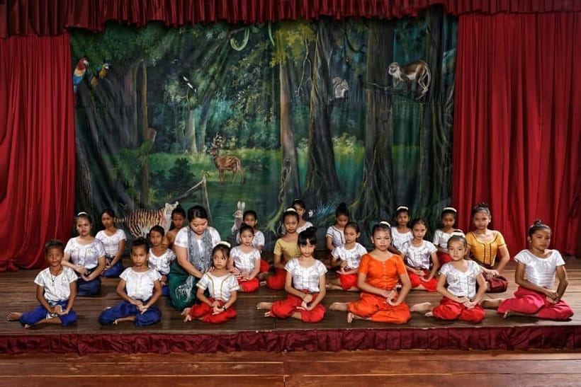 Phnom Penh Must Visit City Full Day Classic Tour - A full day that feels like Phnom Penh made simple
