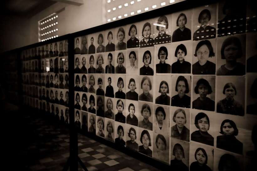 Phnom Penh private tour Tuol Sleng & Choeng Ek Killing Field - Getting picked up: the drive that sets the tone