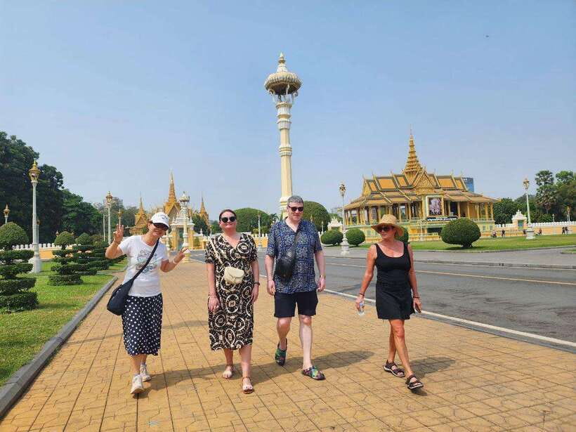 Phnom Penh: Private Tuk-Tuk Tour with English-Speaking - S21 Prison and the Killing Fields: Walk Your Pace, No Rushing