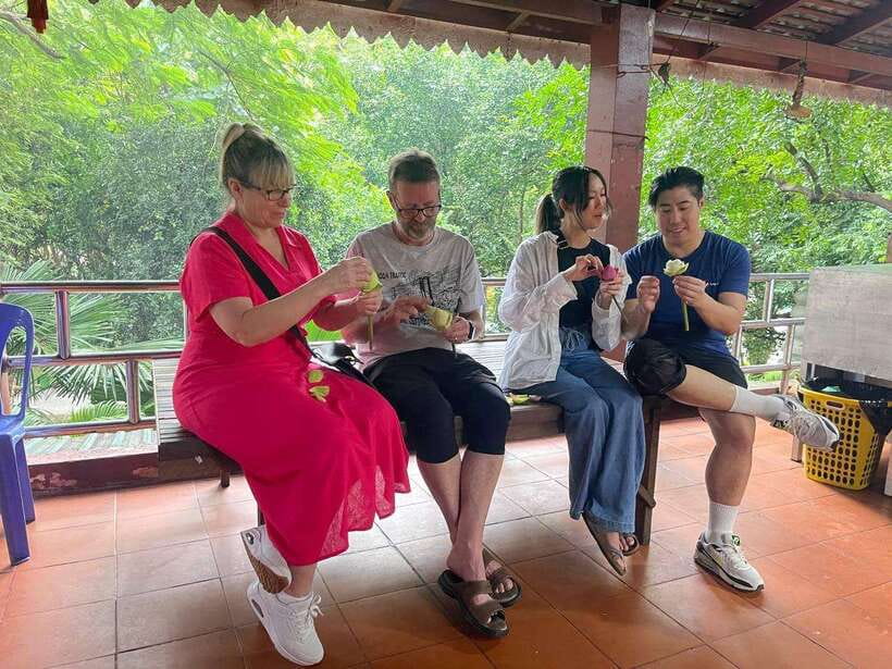 Phnom Penh: Royal Palace, S21, Killing Fields & More Tour - Price Reality Check: What $35 Includes (and What You Pay On the Spot)