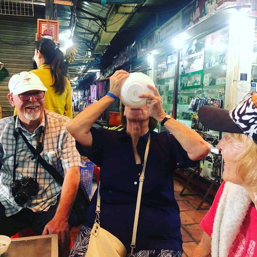 Phnom Penh's Ultimate Street Food Tour by Tuk Tuk - Botumvatey Pagoda stop: tasting with cultural context
