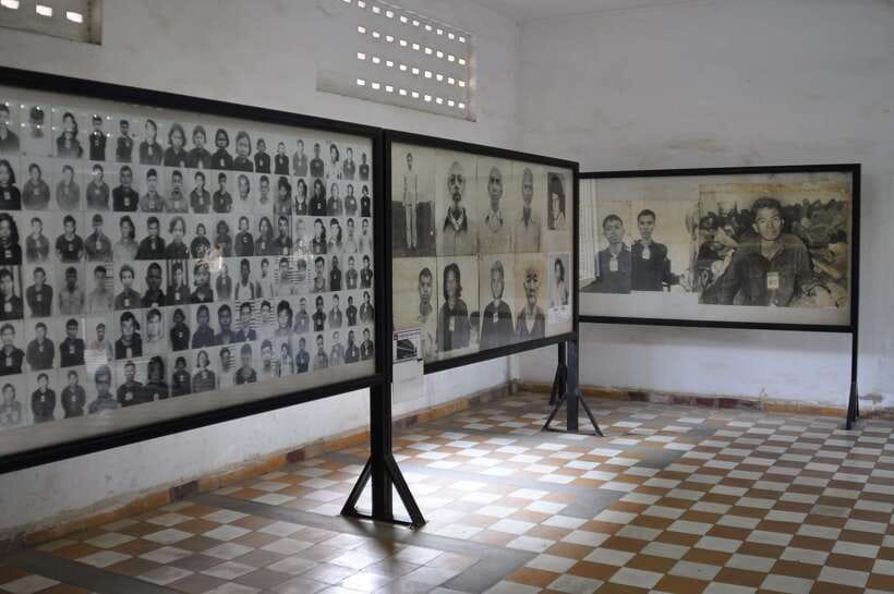 Phnom Penh :S21 Tuol Sleng Museum & Killing Field Tour - Getting from your hotel: tuk-tuk rides that keep the day moving