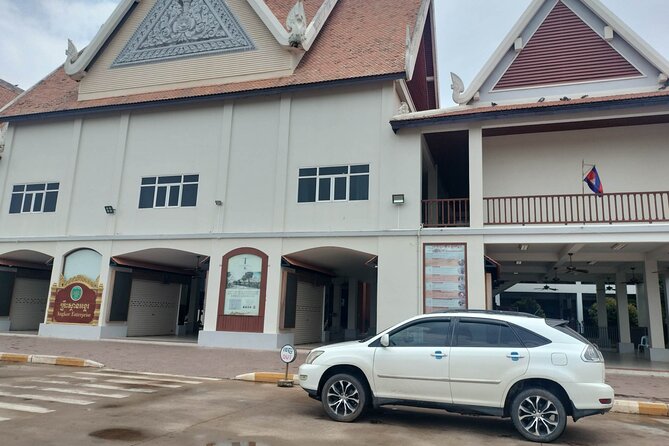 Phnom Penh Shooting Range Experience - Shooting vs Watching: Secure Viewing and Photo Time