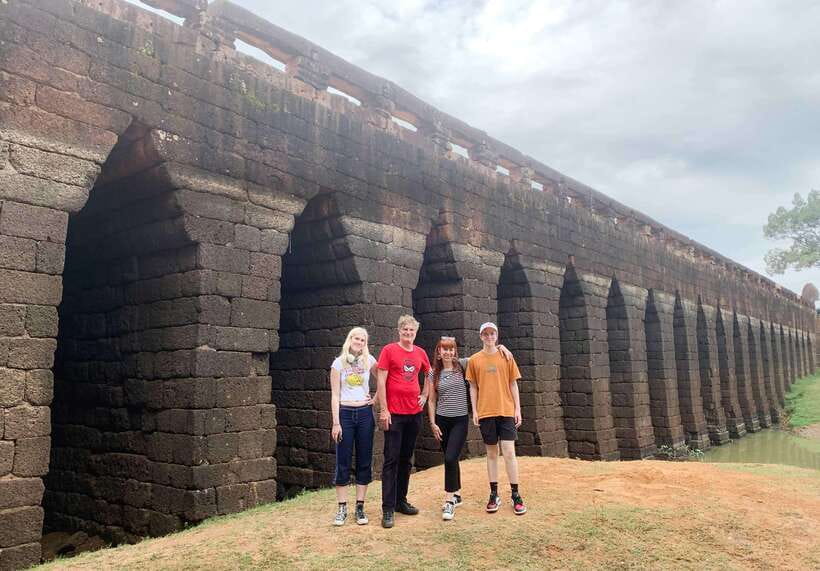 Phnom Penh - Siem Reap Road Transfer Plus Sightseeing - Key highlights that make this transfer more than just getting there