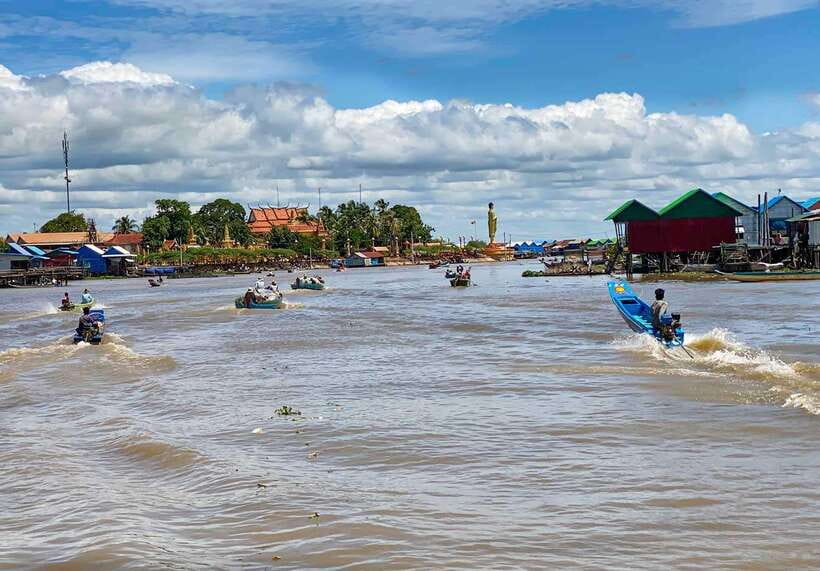 Phnom Penh - Siem Reap Road Transfer Plus Sightseeing - Sambor Prei Kuk temple group in the jungle: time-capsule energy