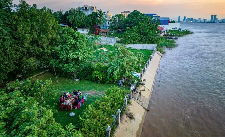 Phnom Penh: Silk Island Sunset by Tuk Tuk with food & drinks - Should you book this tour?