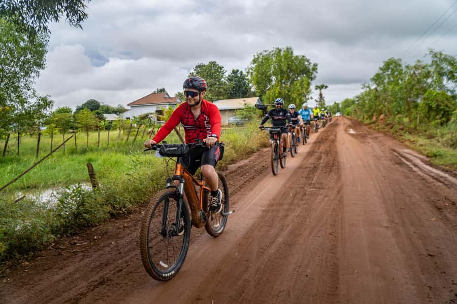 Phnom Penh: Silk Islands Half-Day Bike Tour - Key highlights you’ll feel in real life