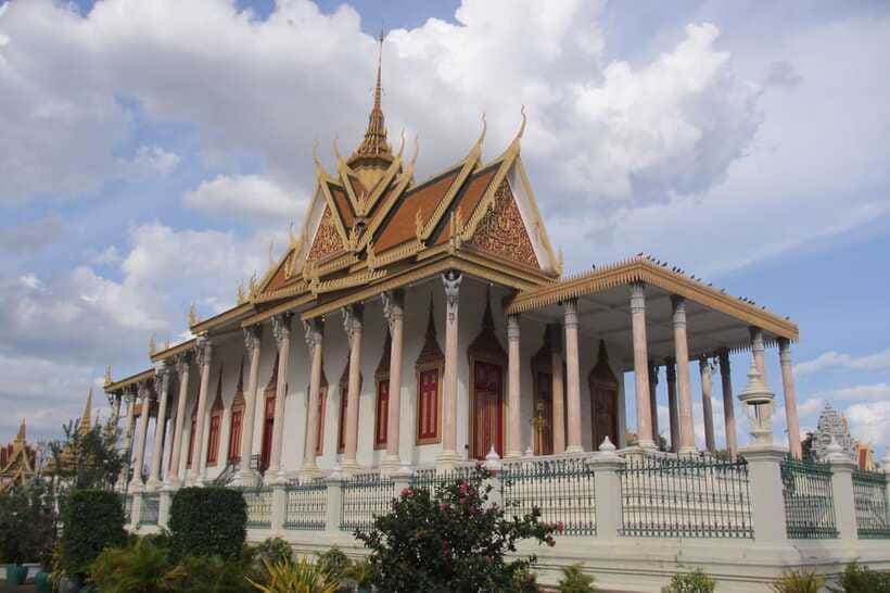 Phnom Penh Small Group City Tour - Price and Value: What $49 Covers (and What You’ll Pay On Top)