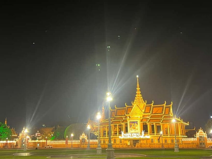 Phnom Penh: Street Art and Food Tour with Pickup and Beer - Why This Phnom Penh Street Art + Food Tour Clicks