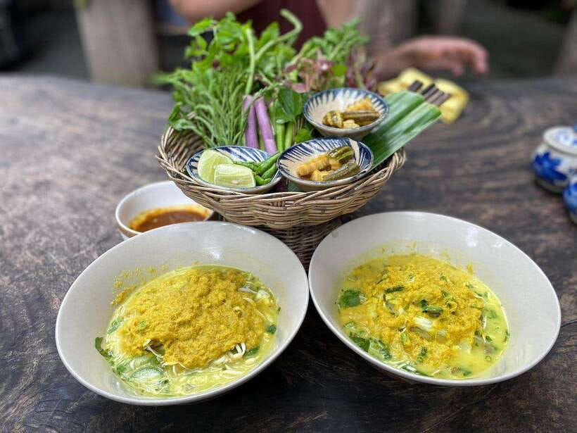 Phnom Penh: Street Art & Food Tour by Tuk-Tuk - Price and value: why $35 can feel fair (if you like food)