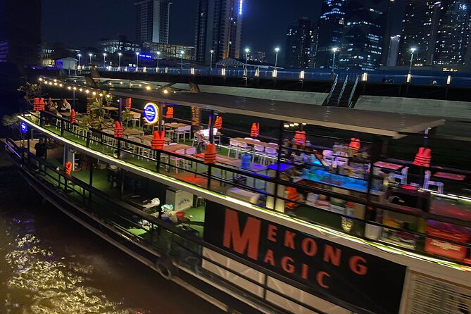 Phnom Penh: Sunset Cruise-Free Beers-Sodas-BBQ Buffet-fruit plate - Value check: is it worth $8?