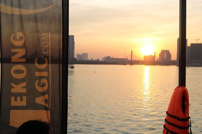 Phnom Penh: Sunset Cruise-Free Beers-Sodas-BBQ Buffet-fruit plate - The 90-minute flow: Mekong, villages, sunset, and Tonle Sap